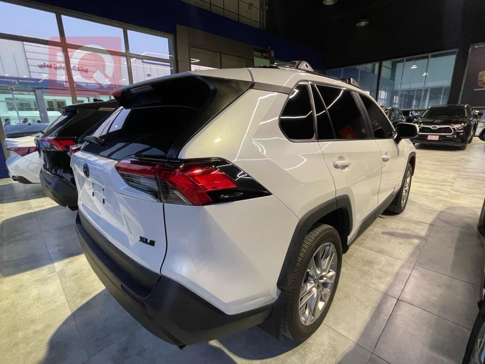 تويوتا راف 4